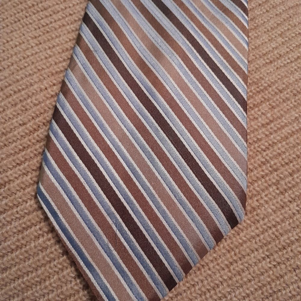 New Jones New York 100% Imported Silk Tie    All Ties 3/$40